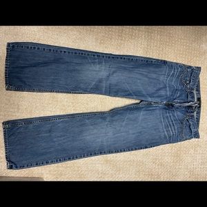 Banana Republic mens jeans. Straight fit size 34 X 32. Worn twice.
